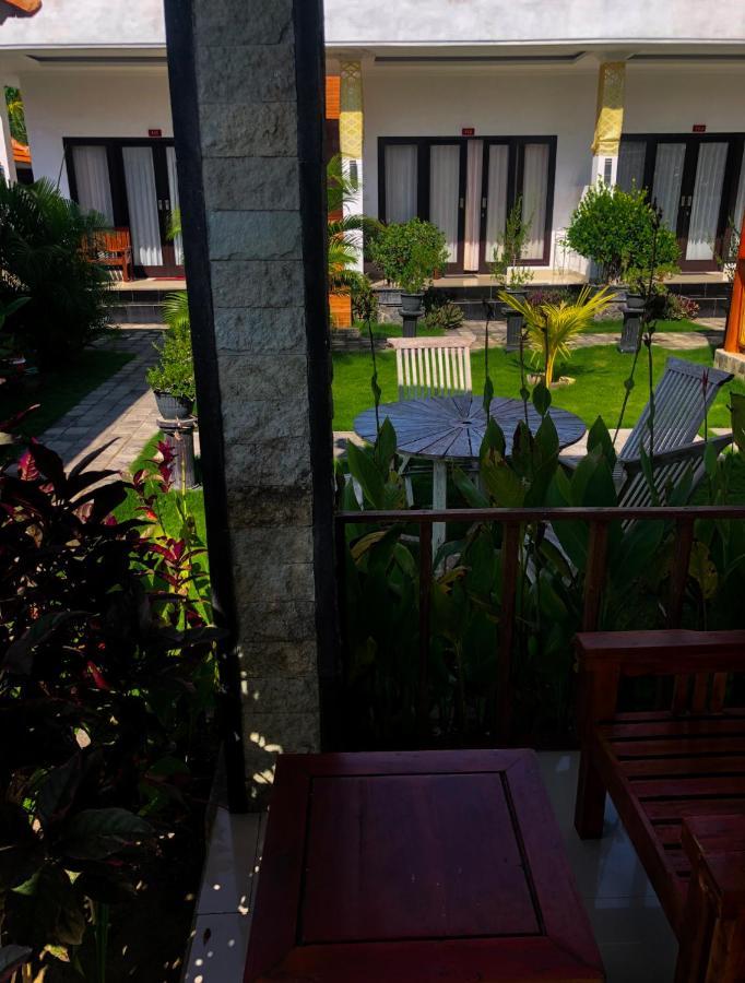 Juan Beach Bungalow Batununggul 외부 사진